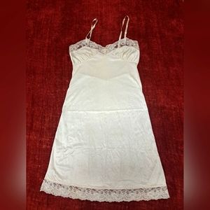 Vintage slip